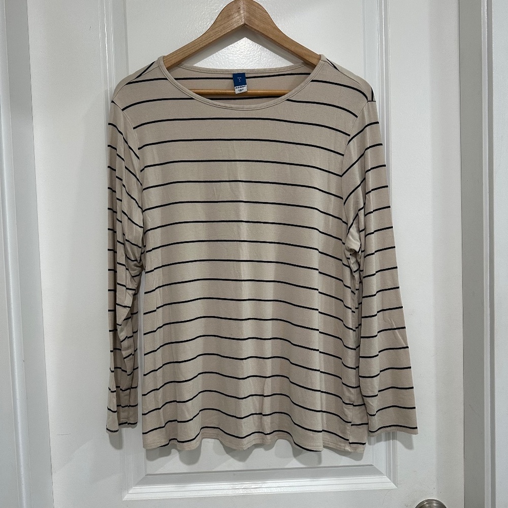 Old Navy Women’s Size Large Long Sleeve “Luxe” Stripe Shirt Cream With Black